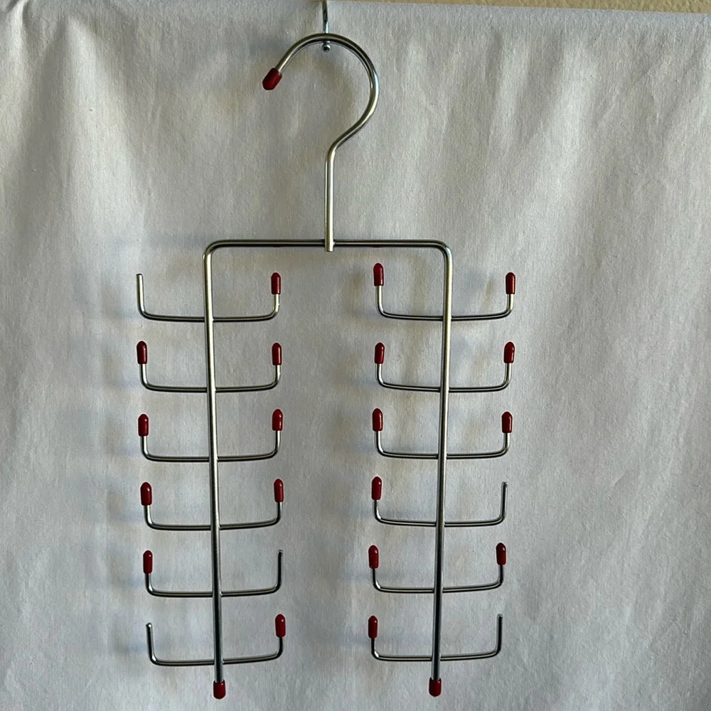 Silver metal scarf and belt hanger